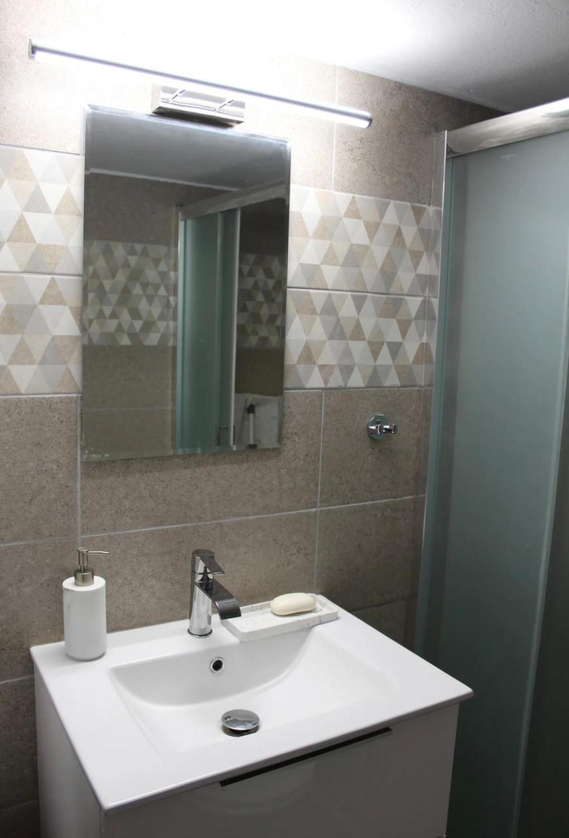 Cozy Apartment In Athens Center Εξωτερικό φωτογραφία